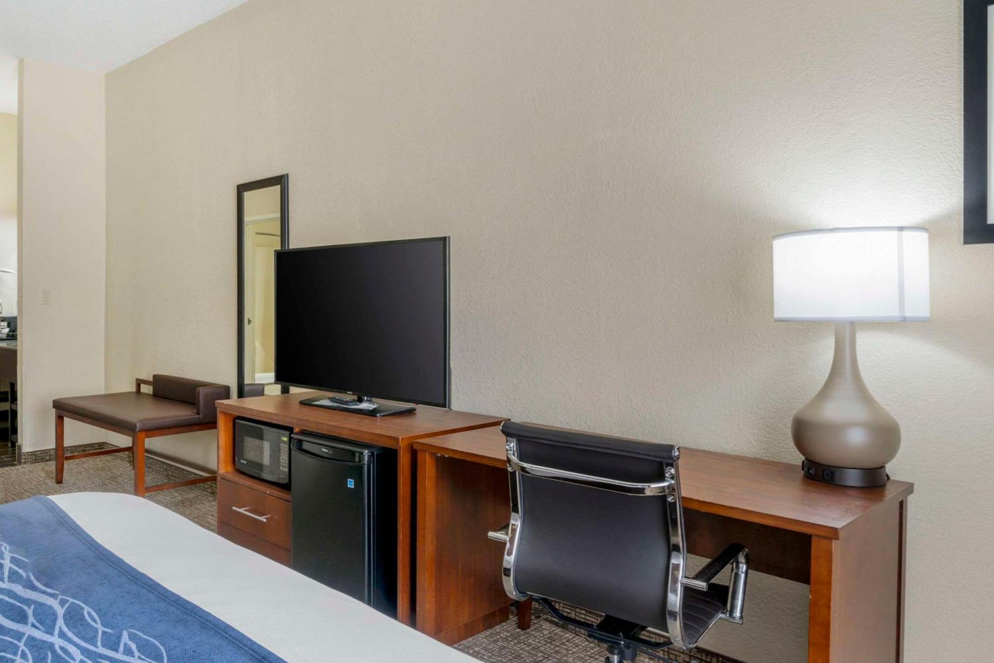 Comfort Inn & Suites La Grange Eksteriør billede